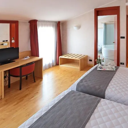 Conta Taste The Experience Hotel 4*