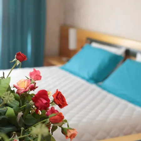 Conta Taste The Experience Hotel 4*