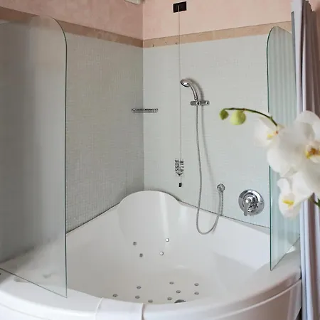 Hotel Conta Taste The Experience 4*